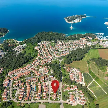 Διαμέρισμα Luka Premium *